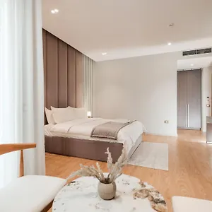 Troci Otel Tiran