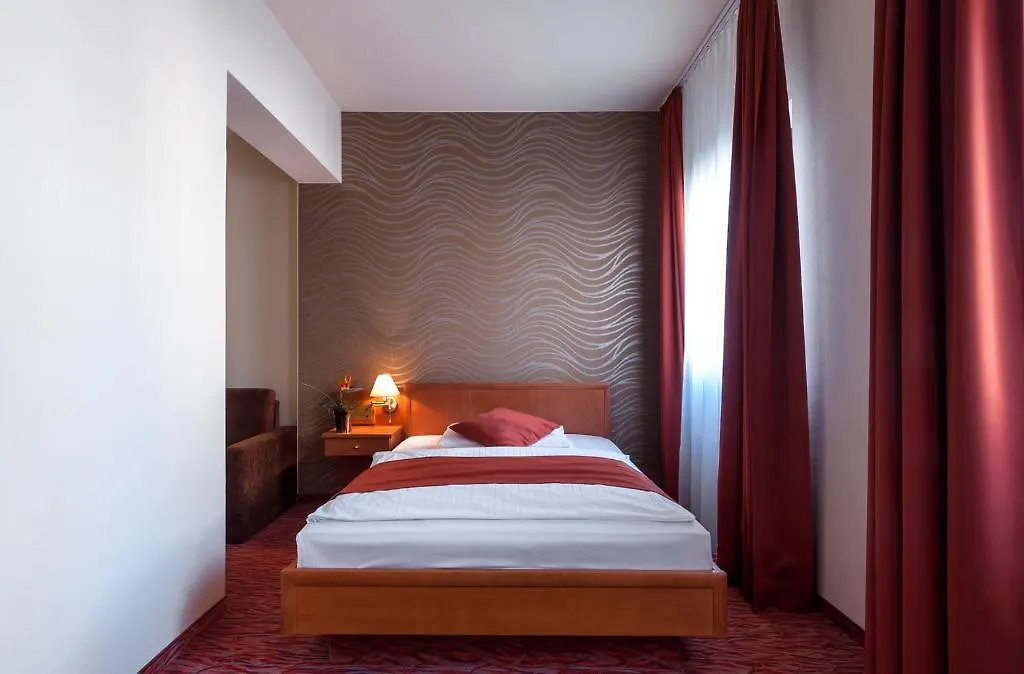 ****  Club Hotel Cortina Wien Österrike
