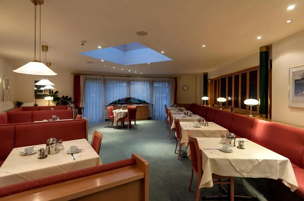 Club Hotel Cortina Wien Österrike